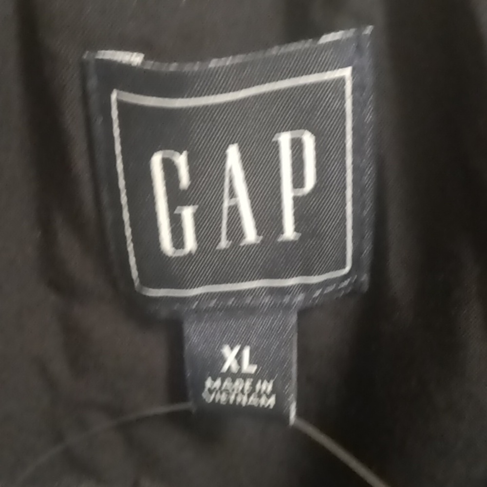 FINAL PRICE NWT GAP  rayon black t-strap buttoned down dress w flared top & hem